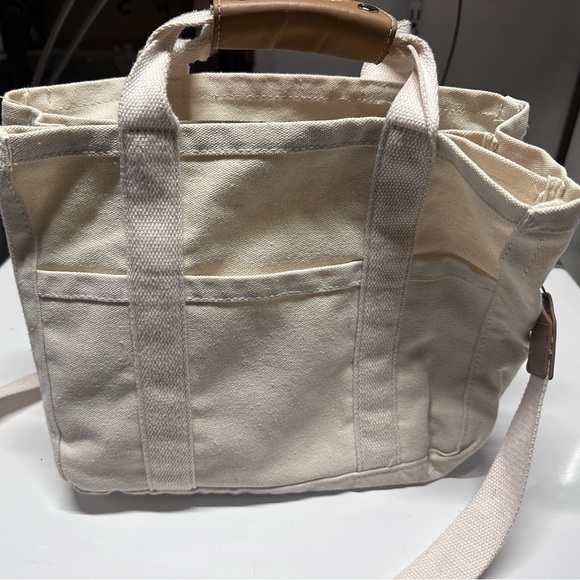 Off White tote bag - Picture 1 of 4